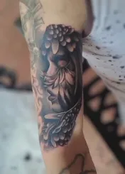 Divindade Feminina - Black & Grey - Artvier Tattoo