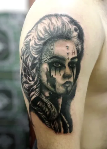 Retrato Gótico - Retratos - Artvier Tattoo